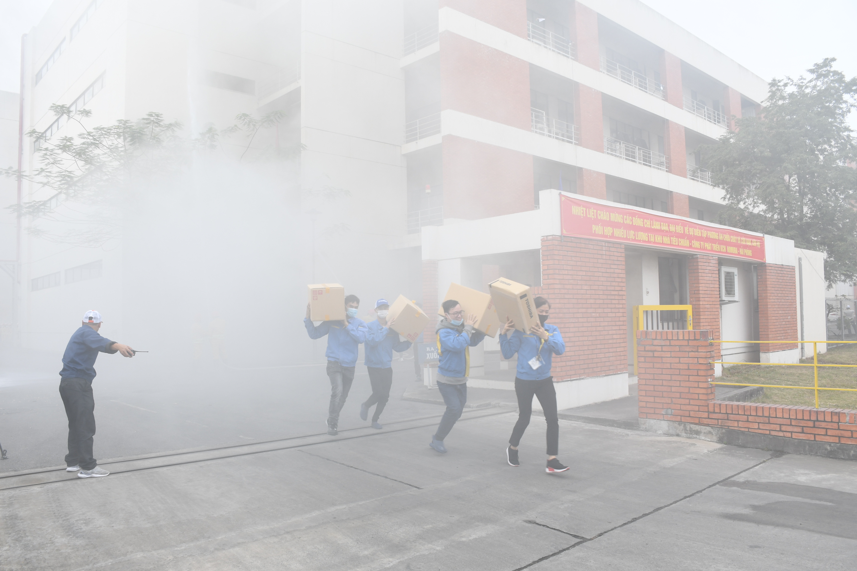 Khuyến cáo sử dụng pháo hoa